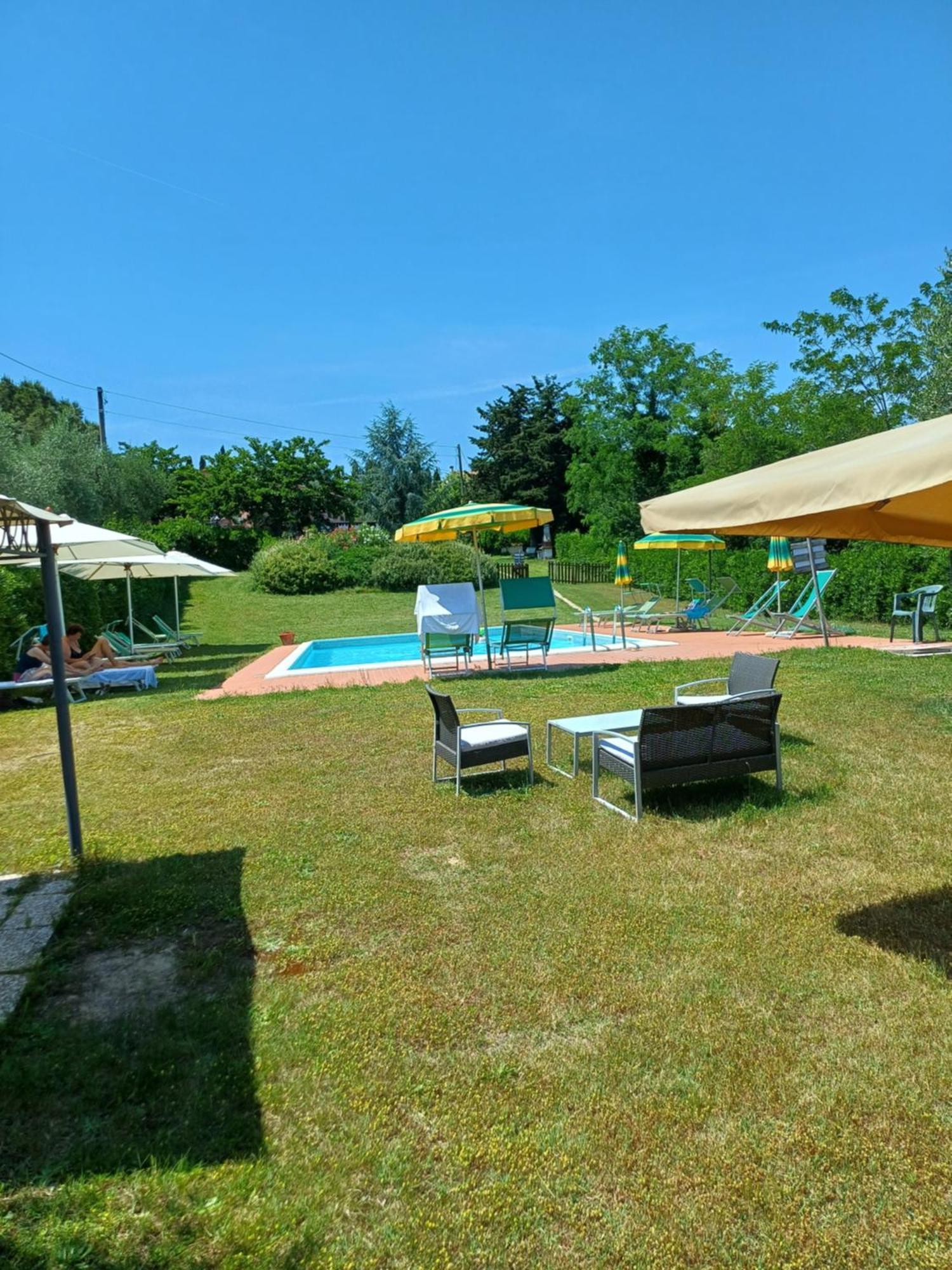 Agriturismo Terre Di Toscana 테리치올라 외부 사진