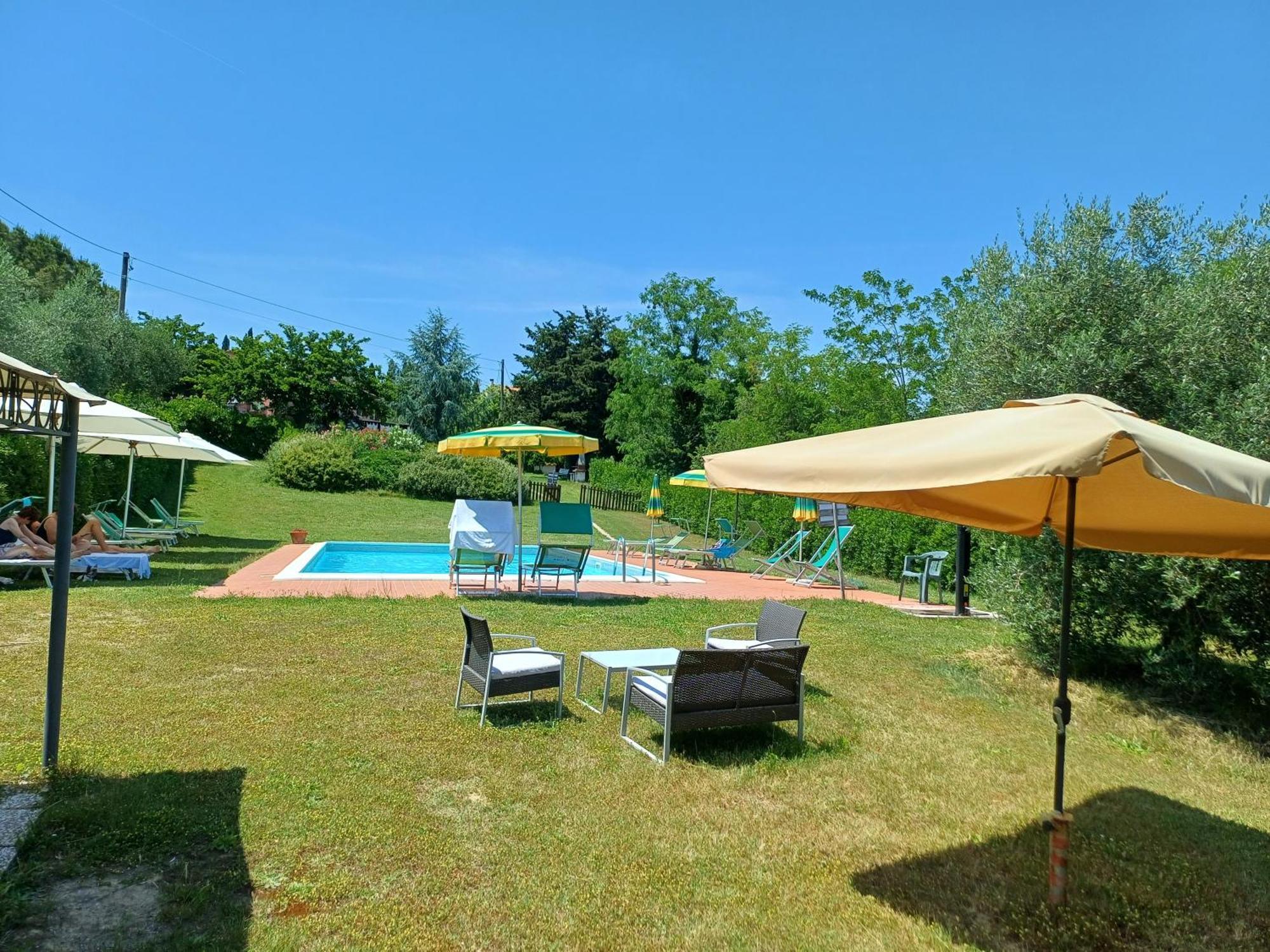 Agriturismo Terre Di Toscana 테리치올라 외부 사진