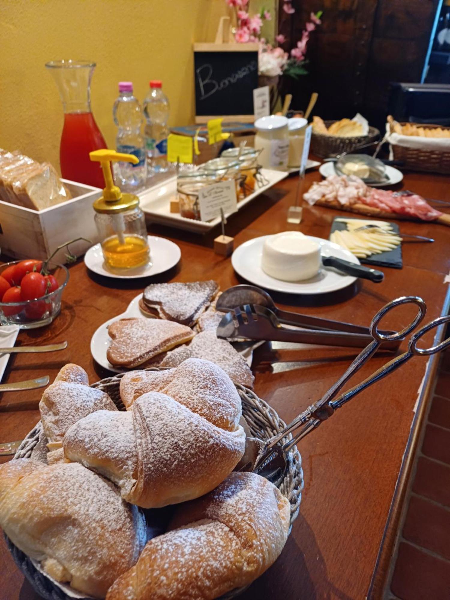 Agriturismo Terre Di Toscana 테리치올라 외부 사진